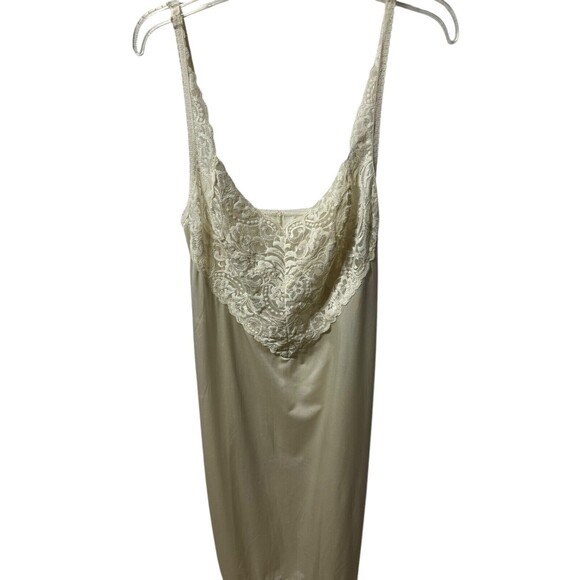 Vanity Fair Full Slip Vintage White Nylon Lace 10-752 Adjustable Straps Size 36 - Picture 2 of 11